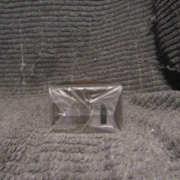 African Black Bar Soap with Oats, Aloe & Vitamin E, 8 oz (227 g) - Picture 3 of 5